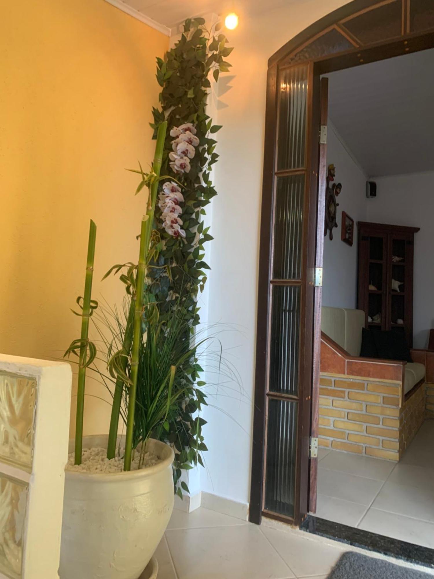 Casa Em Ilhabela - Proxima A Praia Do Curral Экстерьер фото